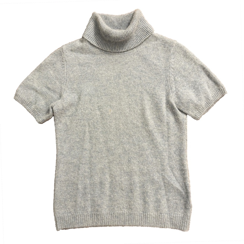 Uniqlo turtleneck mohair shortsleeved sweater ice blue size M